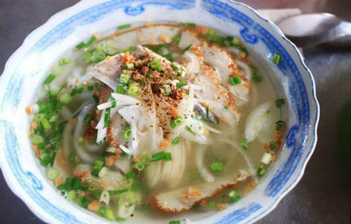 Bánh canh cá thu